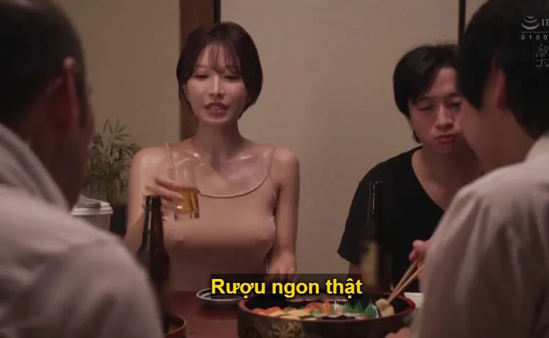 Cô vợ gạ quan hệ cả gia đình ông xã vì người chồng dẫn về quê rồi bỏ bê nứng lồn sml